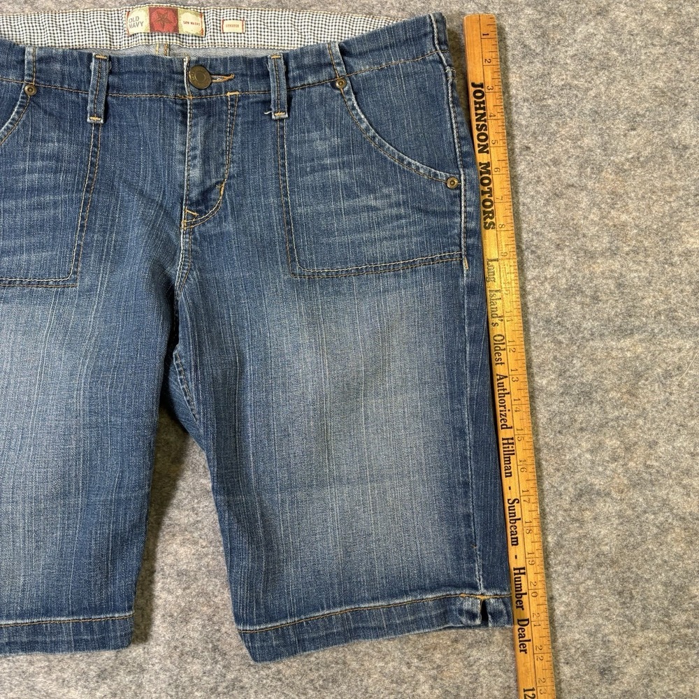 OLD NAVY LOW WAIST STRETCH Women 14 Cotton Stretch Flap Pockets 12" Denim Shorts - Picture 5 of 10